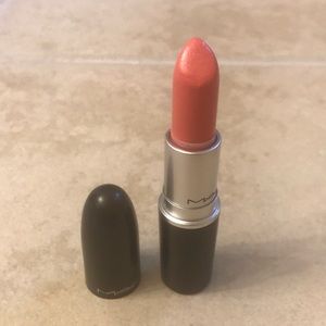 MAC Sunny Seoul Lipstick